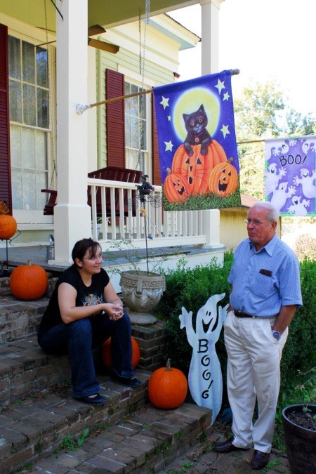 Monica Rawlins and Henner Fahrenbach enjoy a quiet conversation at the McKay House Bed and Breakfast in Jefferson. Photo: Chris Buntenbah